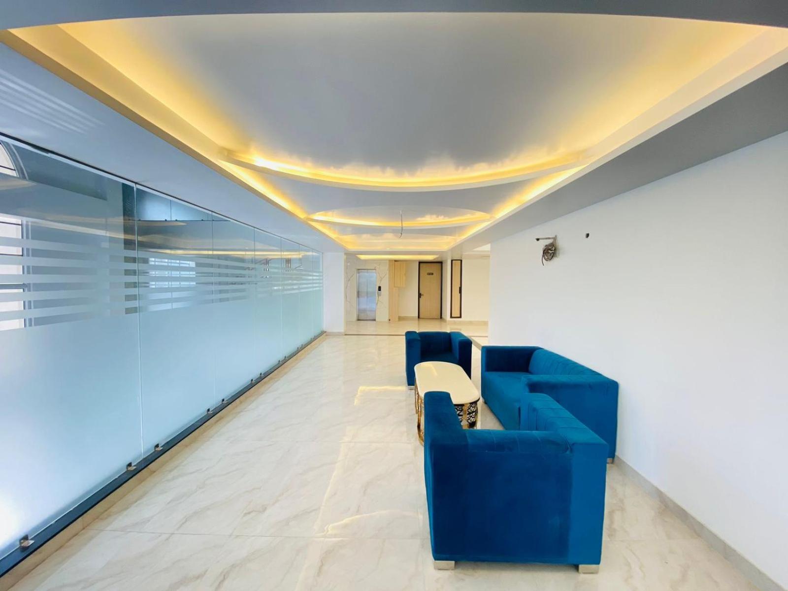 Hotel Holiday Grand Greater Noida Exteriér fotografie
